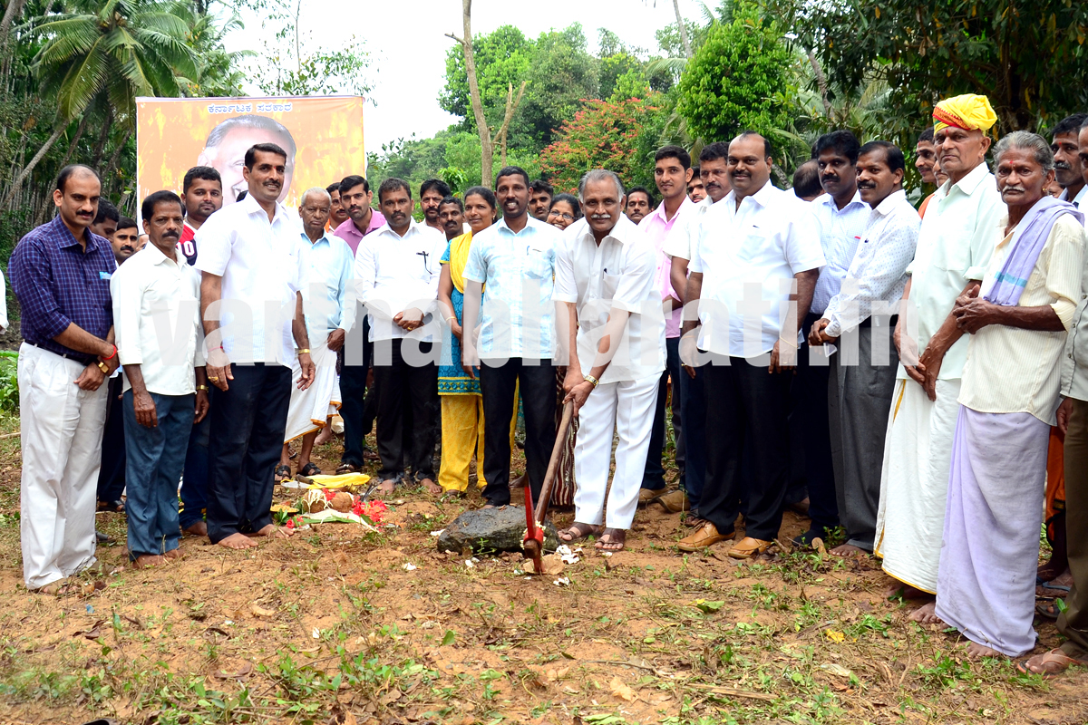 ಕಲ್ಲಮುಂಡ್ಕೂರು : ಅಣೆಕಟ್ಟು ನಿರ್ಮಾಣಕ್ಕೆ ಶಿಲಾನ್ಯಾಸ